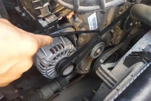 下陆转速传感器的工作原理是什么?
